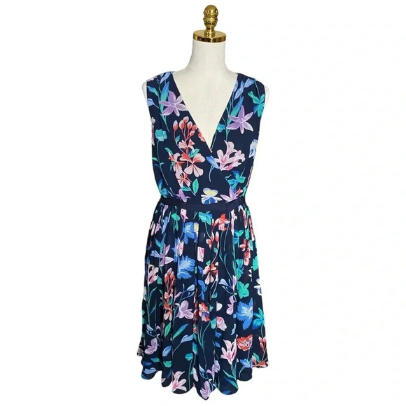 TALBOTS |Navy Floral Pleated Chiffon Surplice Neckline Sleeveless Dress Size 10P - Picture 6 of 10